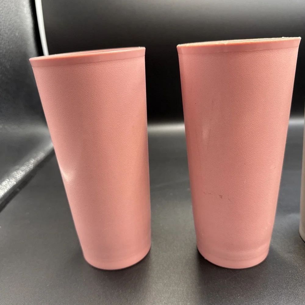 Vintage Tupperware Set of 4‎ Tumblers Pastel Colors 1348 16 oz Pink Gray